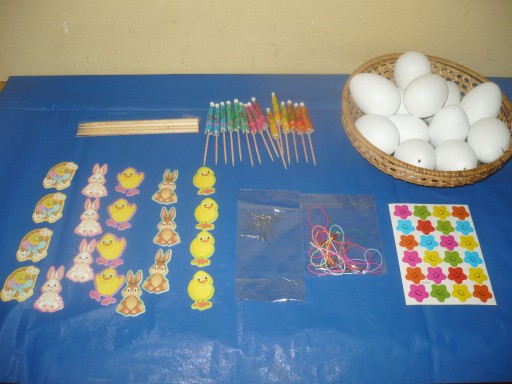 Zdjęcie oferty: Wielkanoc zestaw 12 jajek do malowania ozdabiania
