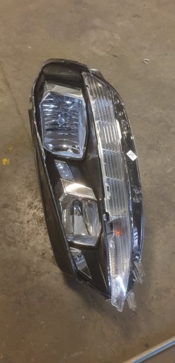 Zdjęcie oferty: Lampa vw golf 7 sportsvan 