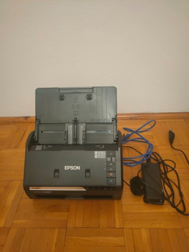 Zdjęcie oferty: Skaner do zdjęć Epson FASTFOTO FF-680W