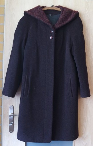 Zdjęcie oferty: Płaszcz zimowy ciepły wełna z kapturem 40 bakłażan
