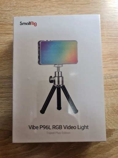 Zdjęcie oferty: Nowa Lampa RGB SmallRig Vibe P96L Tripod+ edition 