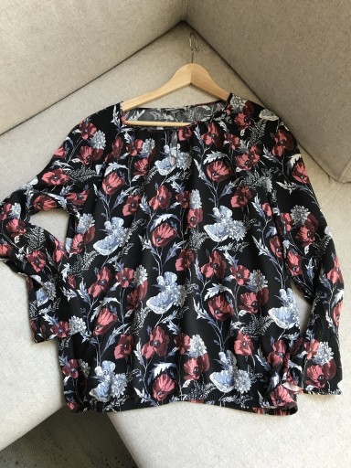 Zdjęcie oferty: Bluzka czarna koszula 40 Betty & Co w kwiaty maki
