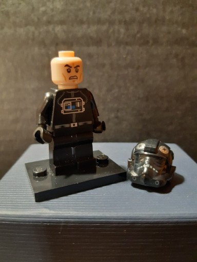 Zdjęcie oferty: Lego Minifigurka Star Wars Imperial Pilot