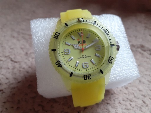 Zdjęcie oferty: Zegarek ICE Sportowy Fluorescencyjny Nieużywany