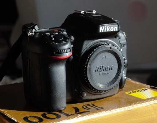 Zdjęcie oferty: Lustrzanka Nikon AF-S D7100