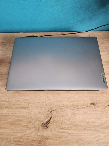 Zdjęcie oferty: Lenovo Ideapad Slim3i 