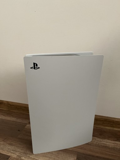 Zdjęcie oferty: PlayStation 5 825GB z ubezpieczeniem i gwarancją 