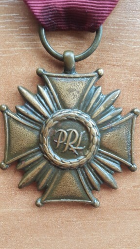 Zdjęcie oferty: Medal - Krzyż Zasługi PRL - brązowy