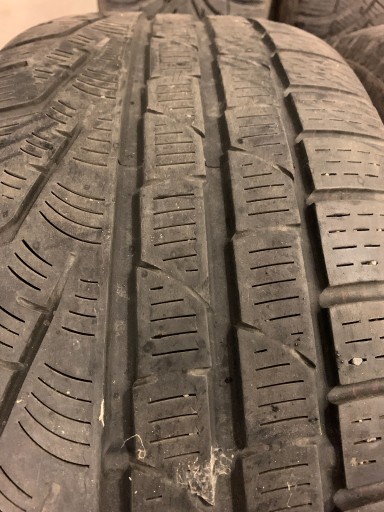 Zdjęcie oferty: Opony zimowe Pirelli Sottozero-225/55/17-2 sztuki