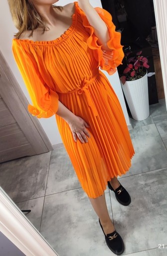 Zdjęcie oferty: Sukienka plisy - pomarańcz