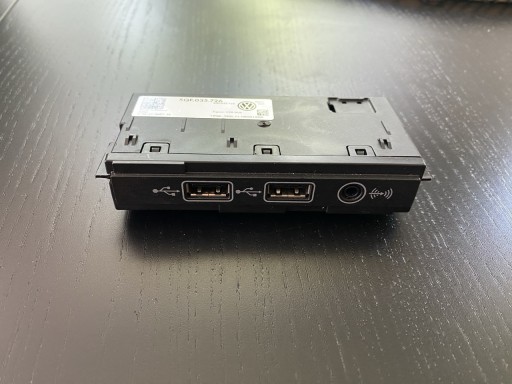 Zdjęcie oferty: VW USB 5QF 035 726 - CarPlay Android Auto