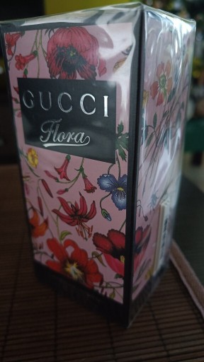 Zdjęcie oferty: Gucci Flora zapach dla kobiet oryginalny flakonik