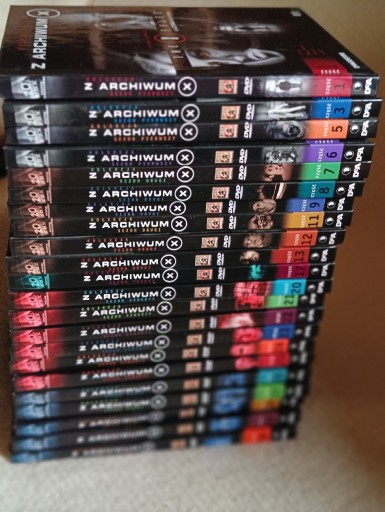 Zdjęcie oferty: 30 płyt dvd Z Archiwum X