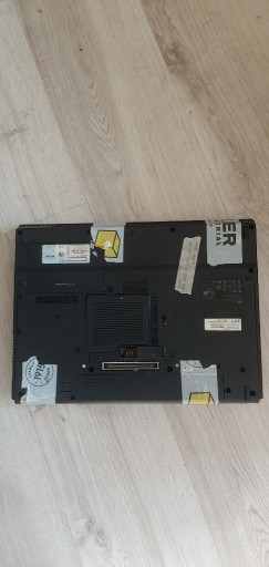 Zdjęcie oferty: Laptop HP Compaq 6715b