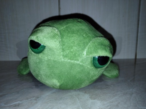 Zdjęcie oferty: Żółwik czeka na przytulenie maskotka pluszak 20 cm