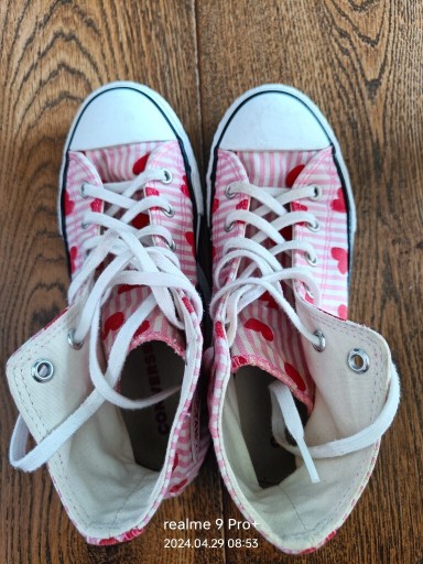 Zdjęcie oferty: Trampki Converse wysokie,rozmiar 34