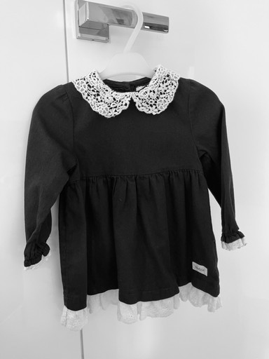Zdjęcie oferty: Sukienka Newbie biała koronka czarna 74