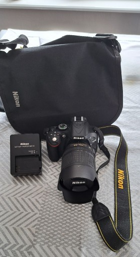 Zdjęcie oferty: Aparat fotograficzny Nikon D5200+obiektyw+torba