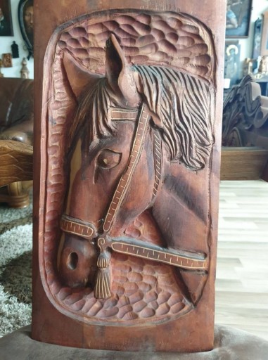 Zdjęcie oferty: koń rzeźba płaskorzeźba snycerka antyk prezent