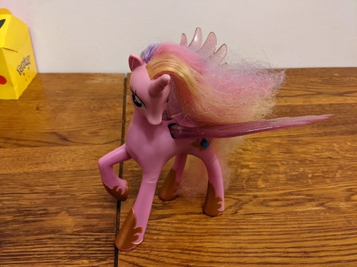 Zdjęcie oferty: Figurka zabawka My Little Pony Cadance