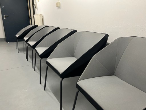 Zdjęcie oferty: Komplet 6 Foteli biurowych TIMANTI 