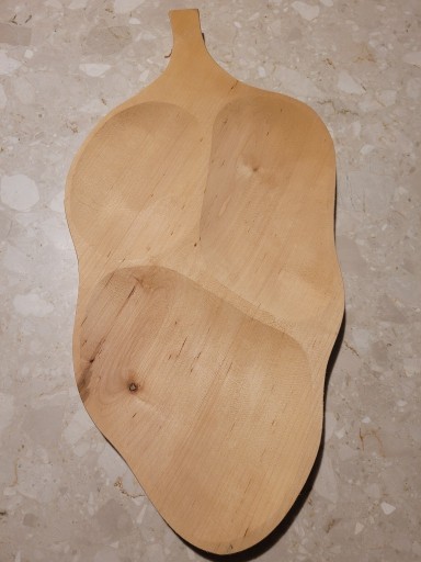 Zdjęcie oferty: Deska kuchenna w kształcie liścia. 