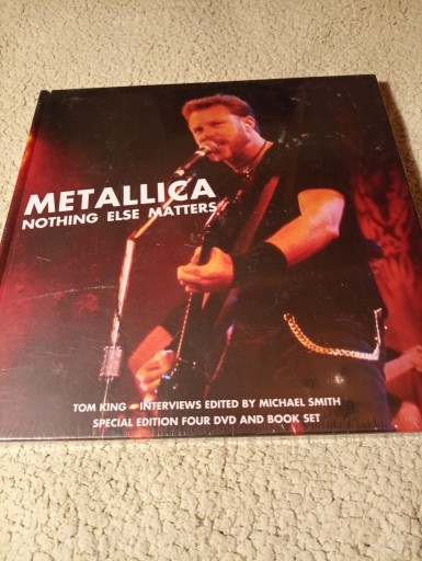 Zdjęcie oferty: Metallica Nothing Else Matters 4 DVD+książka Nowe