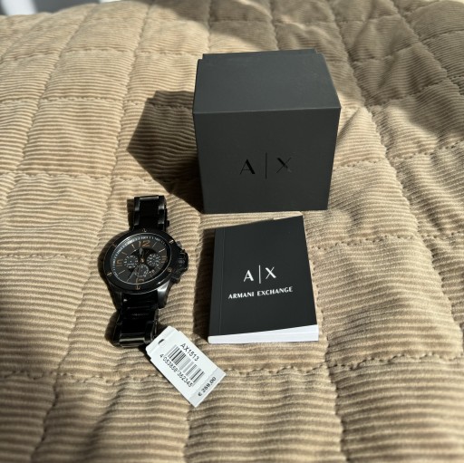 Zdjęcie oferty: Zegarek Armani Exchange czarno-złoty.