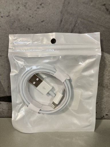 Zdjęcie oferty: Kabel lightning 1M IPhone Apple
