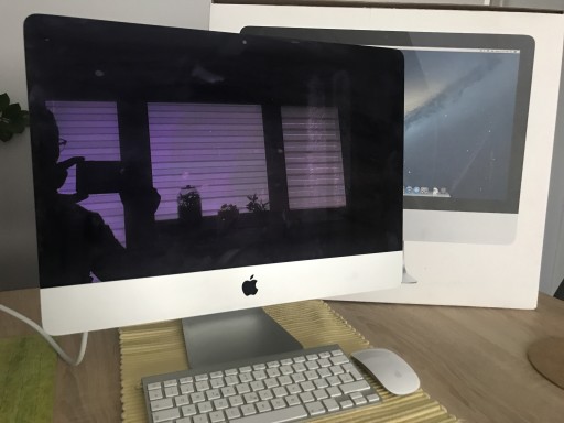 Zdjęcie oferty: iMac 21,5”