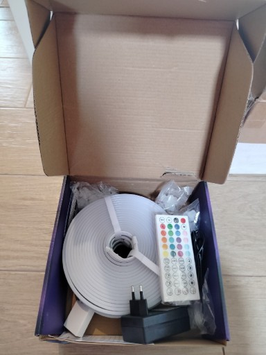 Zdjęcie oferty: Neonowa taśma LED