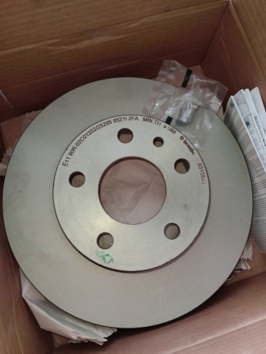 Zdjęcie oferty: Tarcze hamulcowe Brembo 251,5mm [TYŁ]