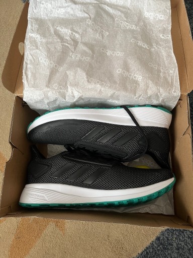 Zdjęcie oferty: Adidas treningowe duramo 9 