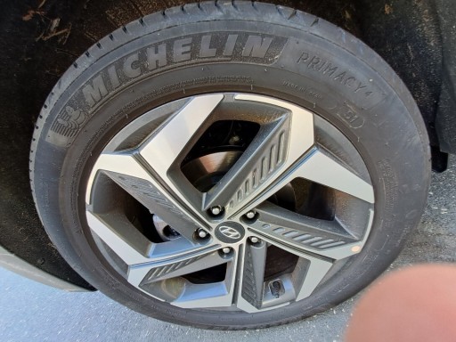 Zdjęcie oferty: MICHELIN Primacy4  235/50R19