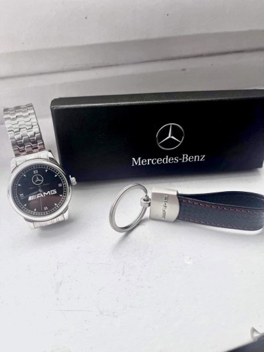 Zdjęcie oferty: Zegarek srebrny Mercedes Benz+ brelok 