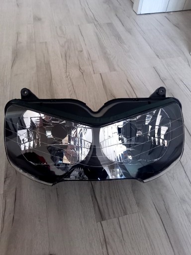 Zdjęcie oferty: Reflektor przedni lampa  Honda CBR 918 sc33 