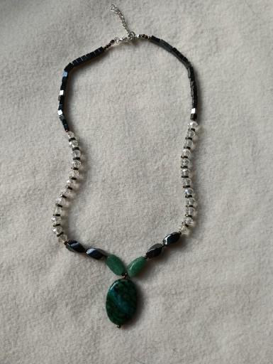 Zdjęcie oferty: Naszyjnik z hematytu z chryzokolą
