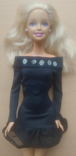 Zdjęcie oferty: Barbie na czarno 1999 