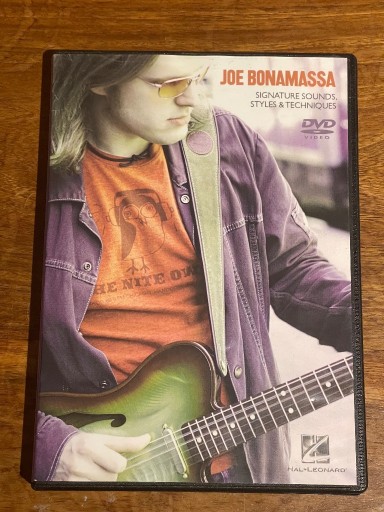 Zdjęcie oferty: JOE BONAMASSA - SIGNATURE SOUNDS...  DVD