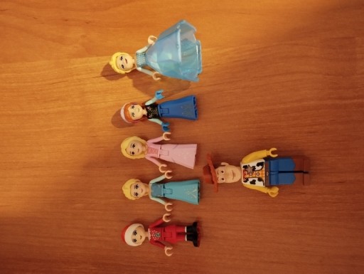 Zdjęcie oferty: Zestawy figurek LEGO disney 