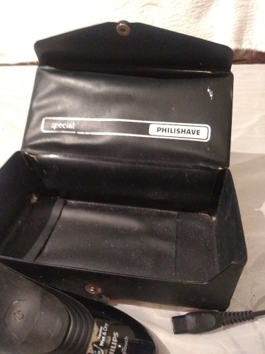 Zdjęcie oferty: Maszynka do golenia marki Philips