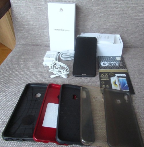 Zdjęcie oferty: Huawei P20 Lite, roczny, stan bdb