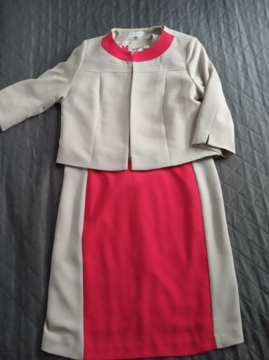 Zdjęcie oferty: Sukienka krótki rękaw z marynarką rozmiar 44