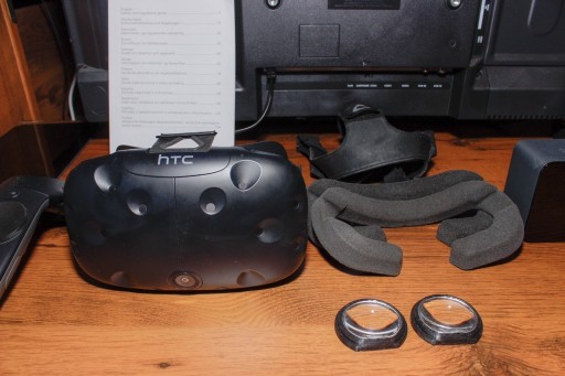 Zdjęcie oferty: HTC Vive + dodatki