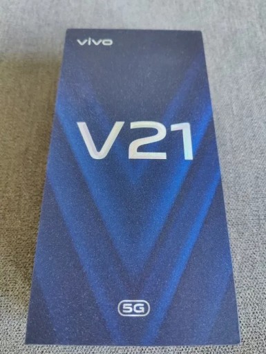 Zdjęcie oferty: Smartfon Vivo V21 5G 8/128GB Dusk Blue