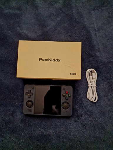 Zdjęcie oferty: Konsola retro Powkiddy RGB30 NOWA