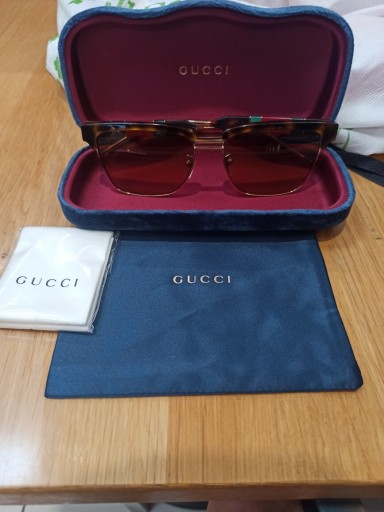 Zdjęcie oferty: Okulary Gucci oryginalne etui pokrowiec ściereczka