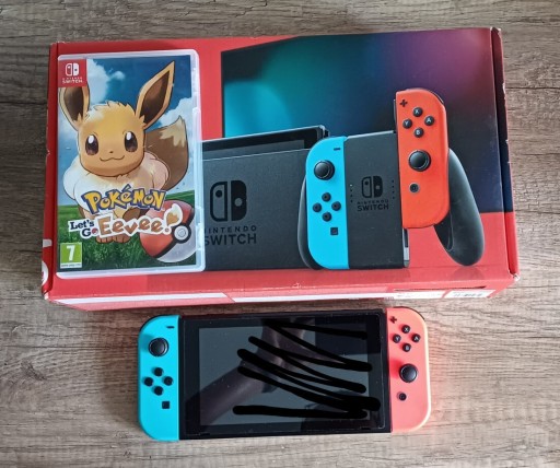 Zdjęcie oferty: Zestaw Nintendo Switch + Pokemon Let's Go Eevee