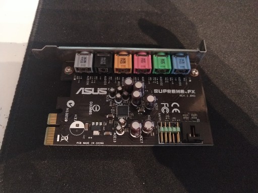 Zdjęcie oferty: Asus Supreme - Fx Rev. 1.04G karta dźwiekowa PCIe