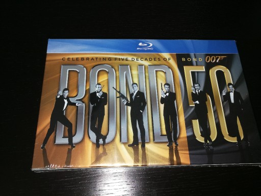 Zdjęcie oferty: James Bond 007  kolekcja z okazji 50-lecia Bonda